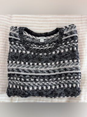 Unisex L.L.Bean Black and White Marled Pattern Crewneck Sweater